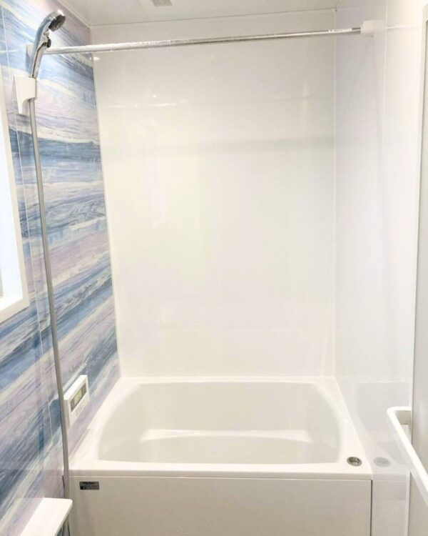 タイル貼りのお風呂から一新！暖かく掃除しやすい浴室に